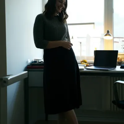 Милана, 28